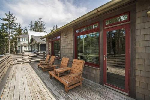 Windswept Four-bedroom Home
