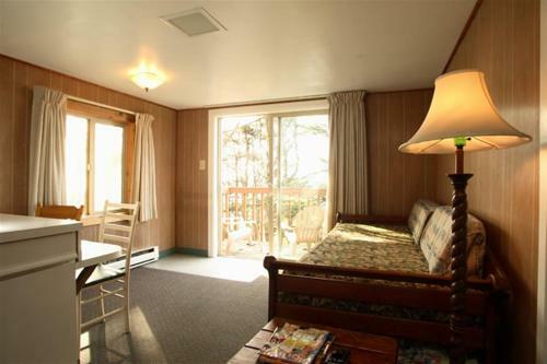 Hotel Sandpiper Beach Resort