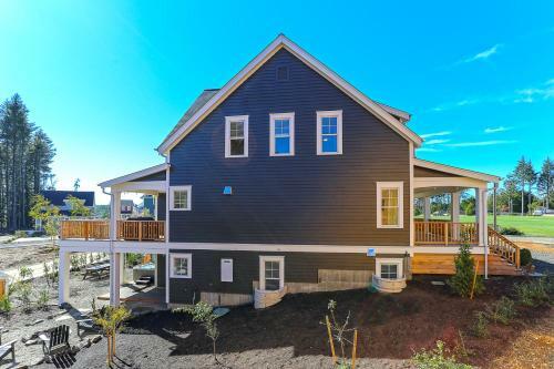 The Big Chill Five-bedroom Home