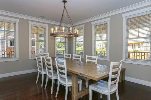 The Big Chill Five-bedroom Home