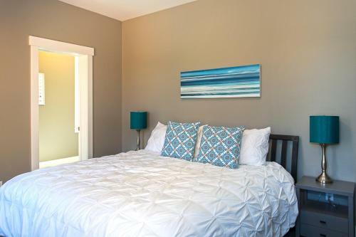 The Big Chill Five-bedroom Home