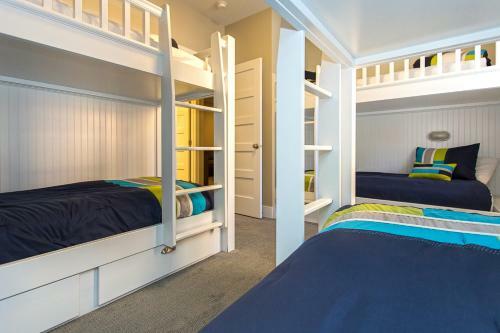 The Big Chill Five-bedroom Home