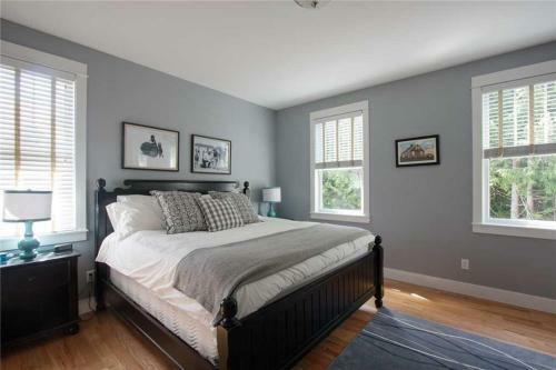 Ggs Grotto Four-bedroom Home