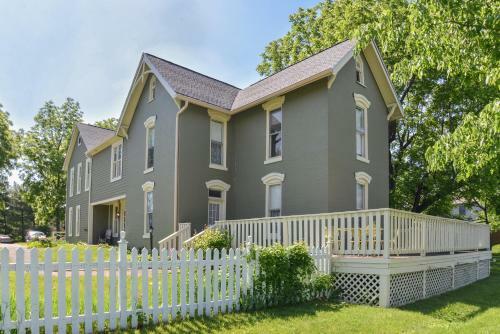Bed & Breakfast Prairie Guest House