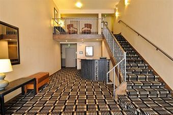 Hotel Alpine Inn