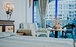 Hotel Chaika Metropol