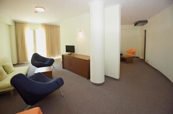 Hotel Jeravi