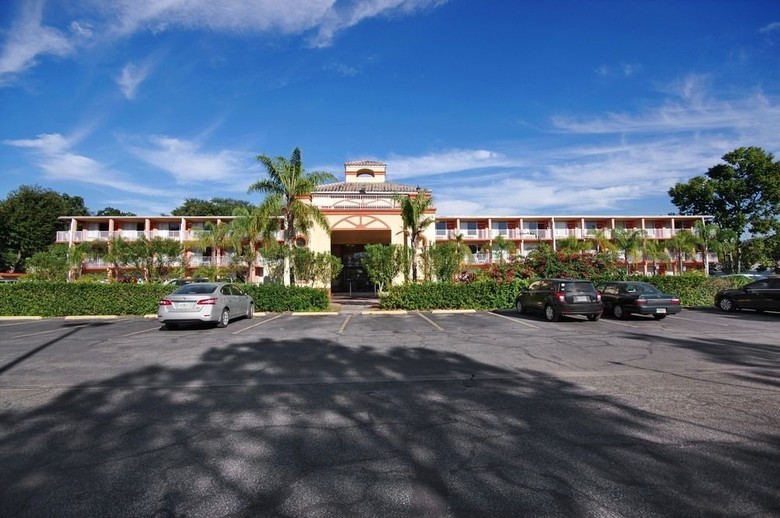 Hotel Howard Johnson Tropical Palms