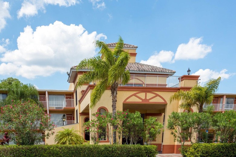 Hotel Howard Johnson Tropical Palms