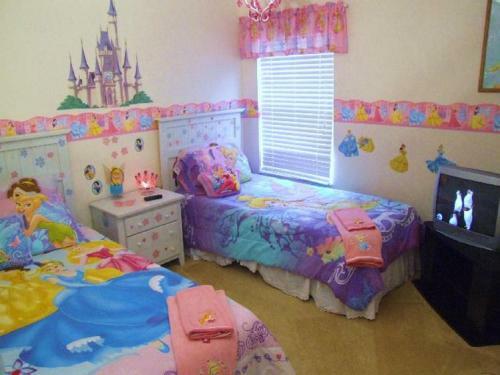 Loyalty Vacation Homes - Kissimmee