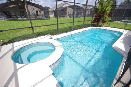 Loyalty Vacation Homes - Kissimmee