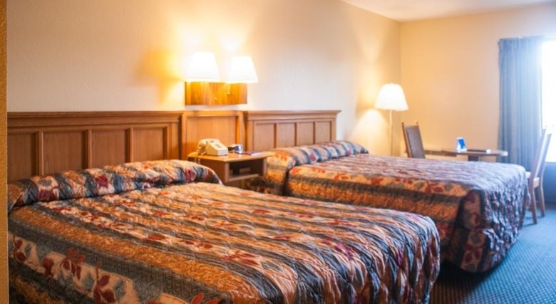 Golden Link Motel