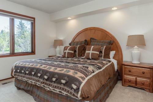 Meadow Ridge 42