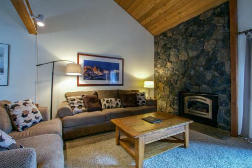 Snowcreek 626 Apartment