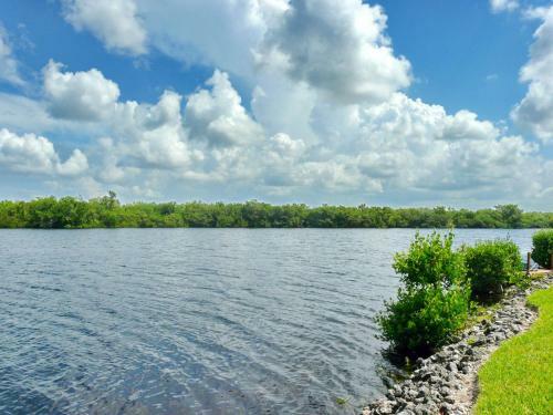 1165 Mainsail Drive, Unit 602