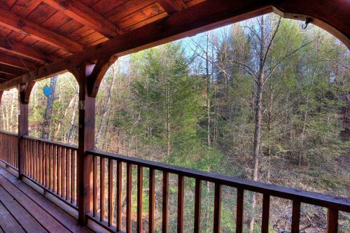 Nestled Inn #214 - Two Bedroom Cabin