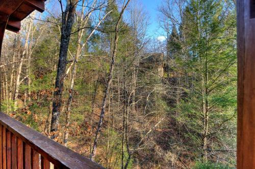 Nestled Inn #214 - Two Bedroom Cabin