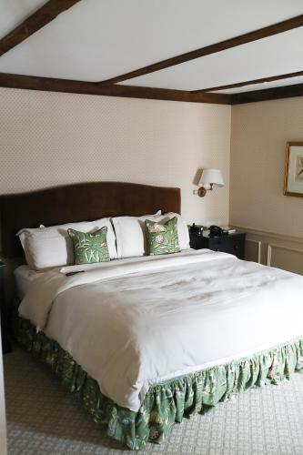 Hotel Golden Plough Inn