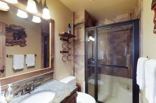 Camas Family Cabin