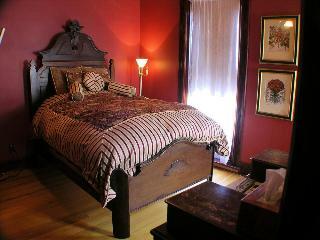 Bed & Breakfast Whiskey Mansion