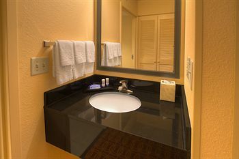 Hotel Fairfield Inn And Suites Memphis Germantown