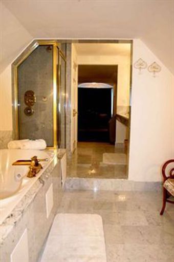 Hotel Columbia Inn At Peralynna