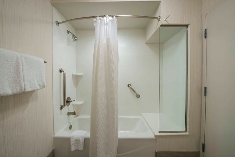 Hotel Courtyard By Marriott Columbus