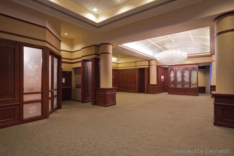 Grand Plaza Hotel