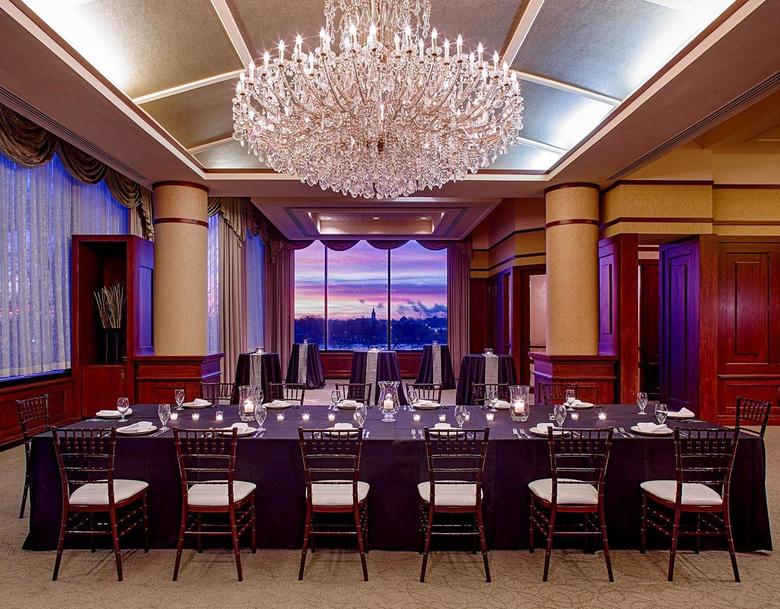 Grand Plaza Hotel