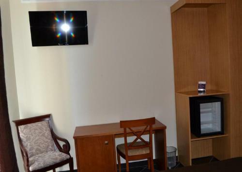 Jardy Hotel