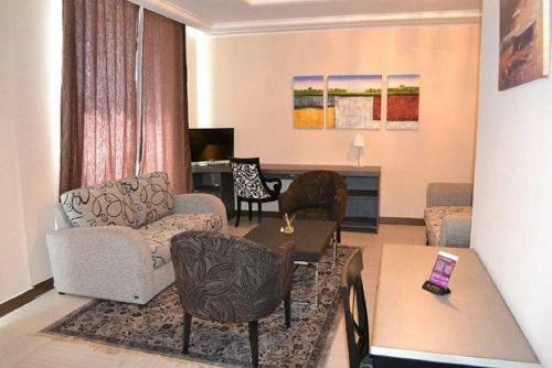 Jardy Hotel