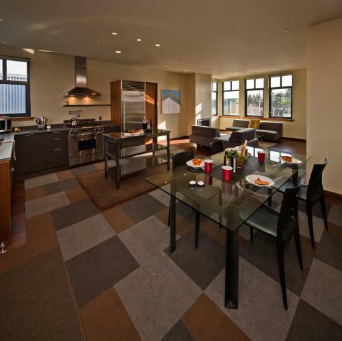 Hotel Island Inn At 123 West