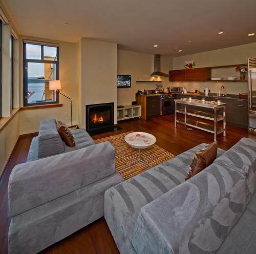 Hotel Island Inn At 123 West