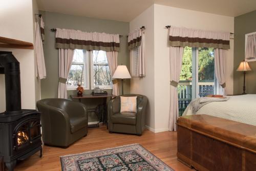 Bed & Breakfast Tucker House Inn