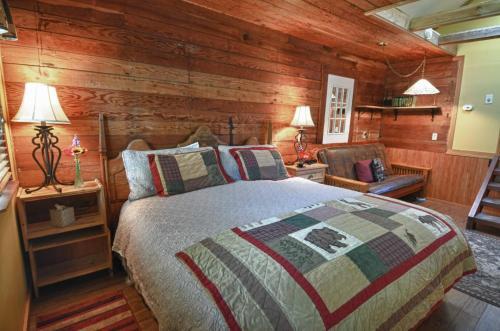 Bed & Breakfast Tucker House Inn