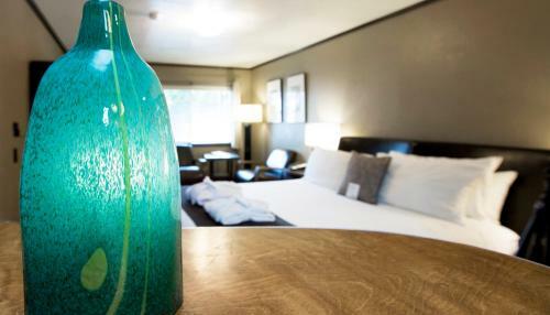 Posada Earthbox Inn & Spa