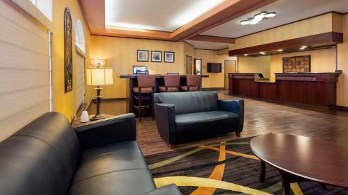Hotel Best Western Plus Rama Inn