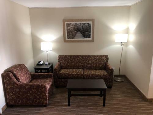 Hotel Mr. Sandman Inn & Suites