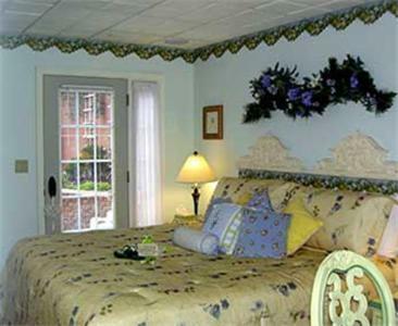 Toad Hall Manor Bed And Breakfast