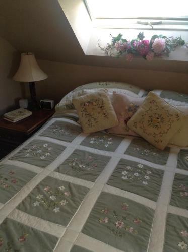 Toad Hall Manor Bed And Breakfast
