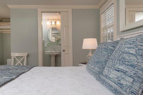Hotel Chatham Seafarer