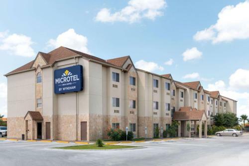 Hotel Microtel Inn And Suites Eagle Pass