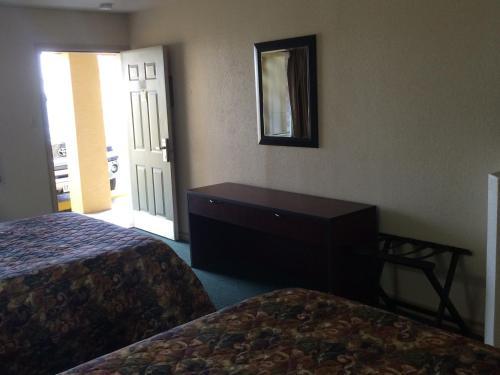 Hotel Country Hill Inn & Suite Eagle Pass