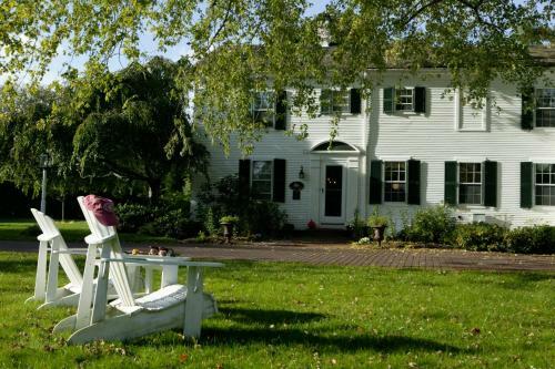 Posada Captain's House Inn