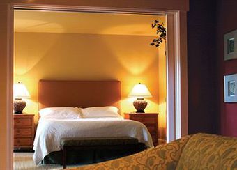 Wine & Roses Hotel Restaurant Spa Lodi