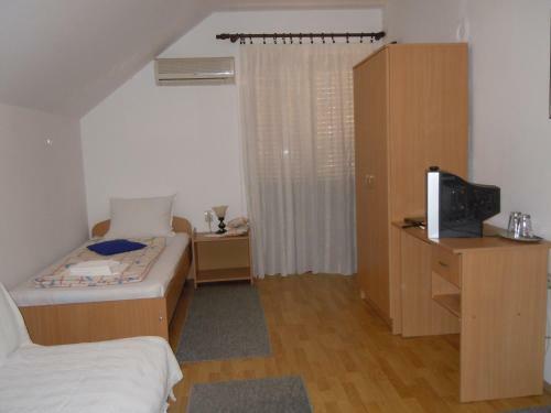 Hostal Guest House Vila Biljana