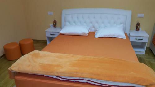 Hostal Akva Gold Guest House