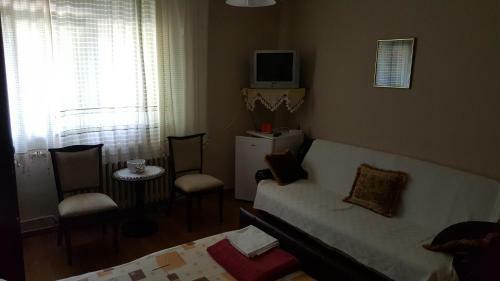 Hostal Guest House Major