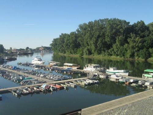 Apartments Marina