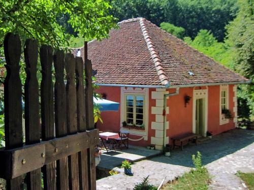 Hostal Ethno Village Slatkovac